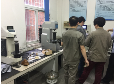 “邱工服務(wù) 全程無(wú)憂” 硬度計(jì)、測(cè)厚儀