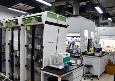 老河口市實(shí)驗(yàn)室儀器搬遷公司重視搬遷機(jī)器的保養(yǎng)