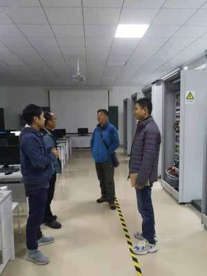 資產(chǎn)處開展大型教學(xué)科研儀器設(shè)備使用情況檢查