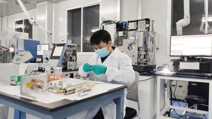 大學封控中,科研不停歇!實驗室就是我的家